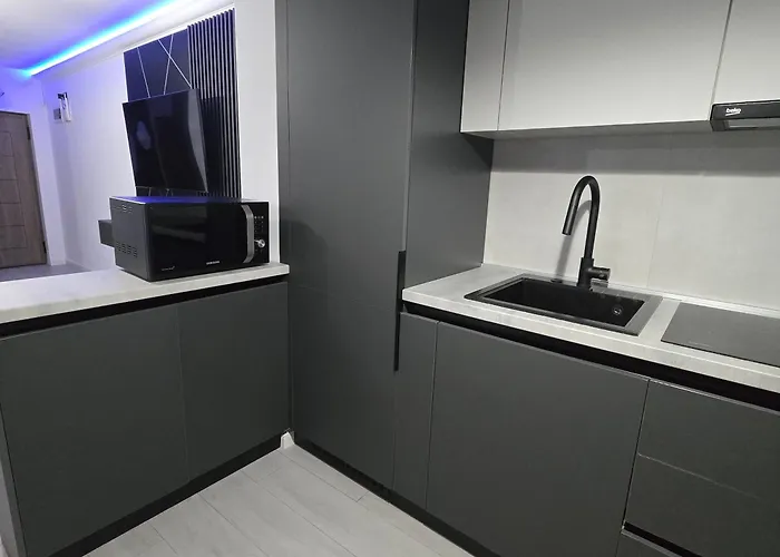 Glare - Mamaia Nord Năvodari