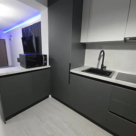 Glare - Mamaia Nord Năvodari